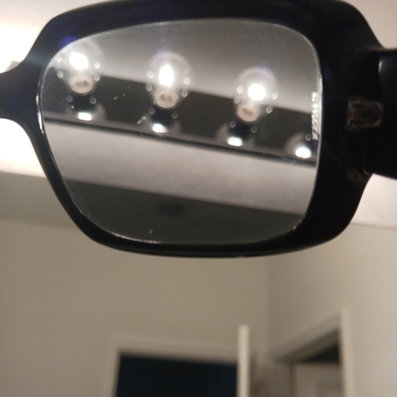 Authentic Chanel crystal sunglasses. - Picture 8 of 16